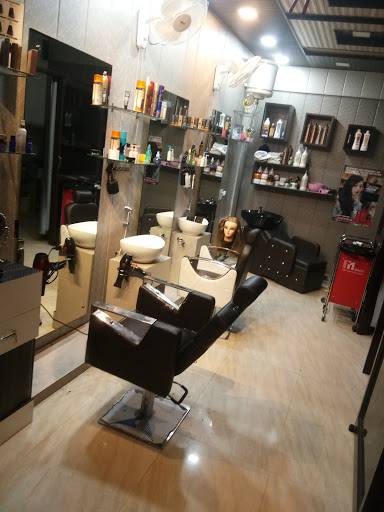 the chair salon calabasas